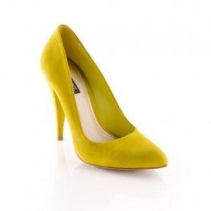 ShoeMint Faux Suede Pumps Size 6